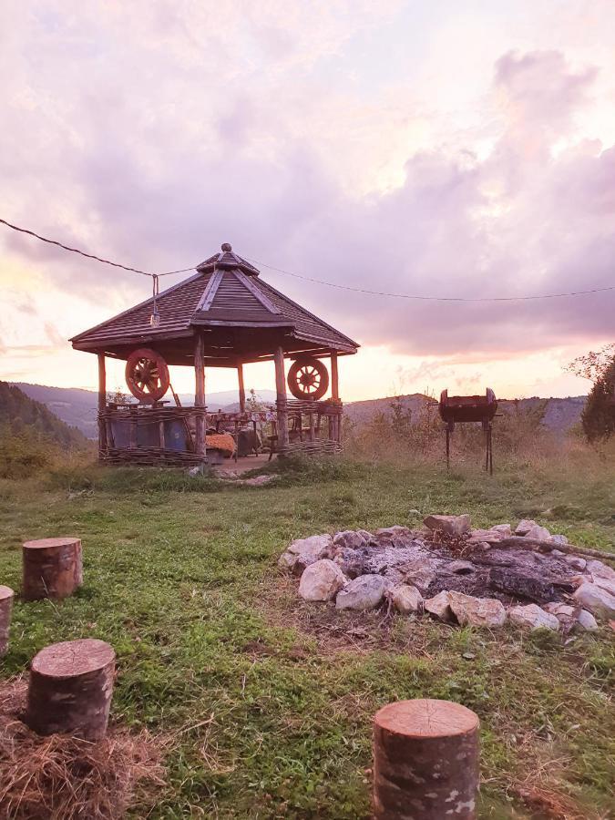 Log Cabin Uvac Nova Varoš Zewnętrze zdjęcie